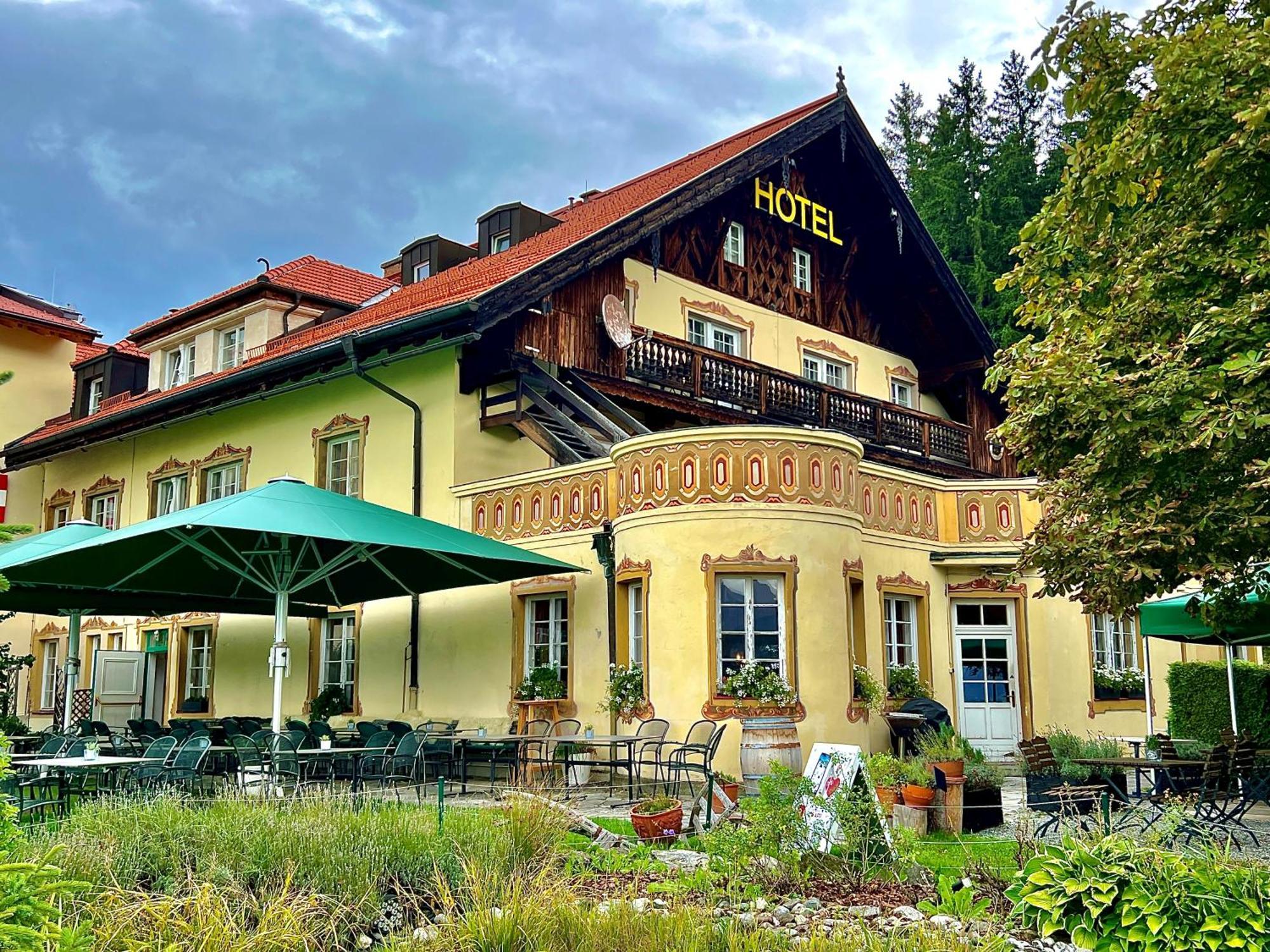 Hotel Restaurant Gruenwalderhof 파트슈 외부 사진